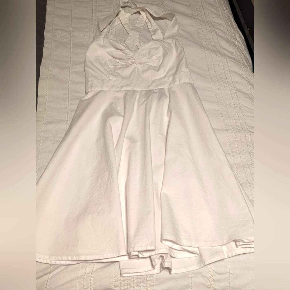 White cotton criss cross back dress